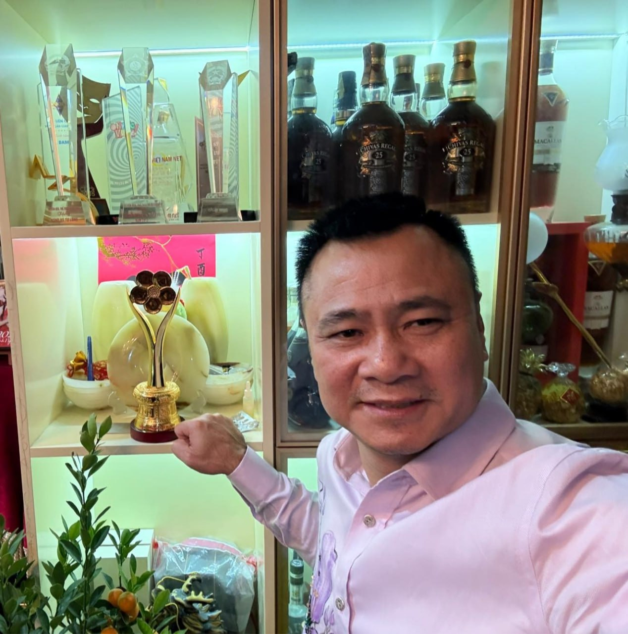 Ng&ocirc;i nh&agrave; chứa đựng t&acirc;m huyết của NSND Tự Long- Ảnh 5.