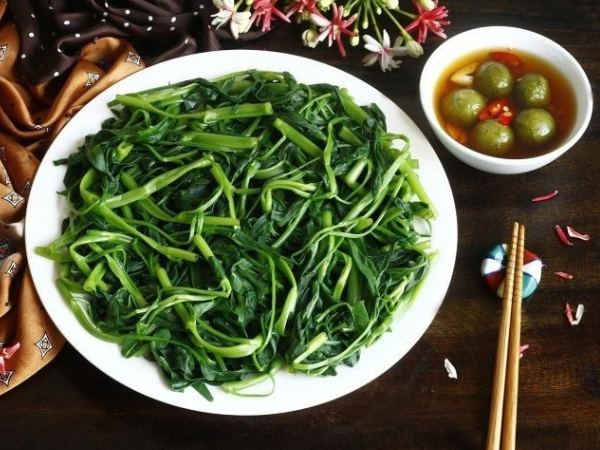 "Thủ phạm" khiến người đ&agrave;n &ocirc;ng 41 tuổi tử vong v&igrave; ur&ecirc; huyết, l&agrave; 4 m&oacute;n rau g&acirc;y ngỡ ng&agrave;ng - Ảnh 2.