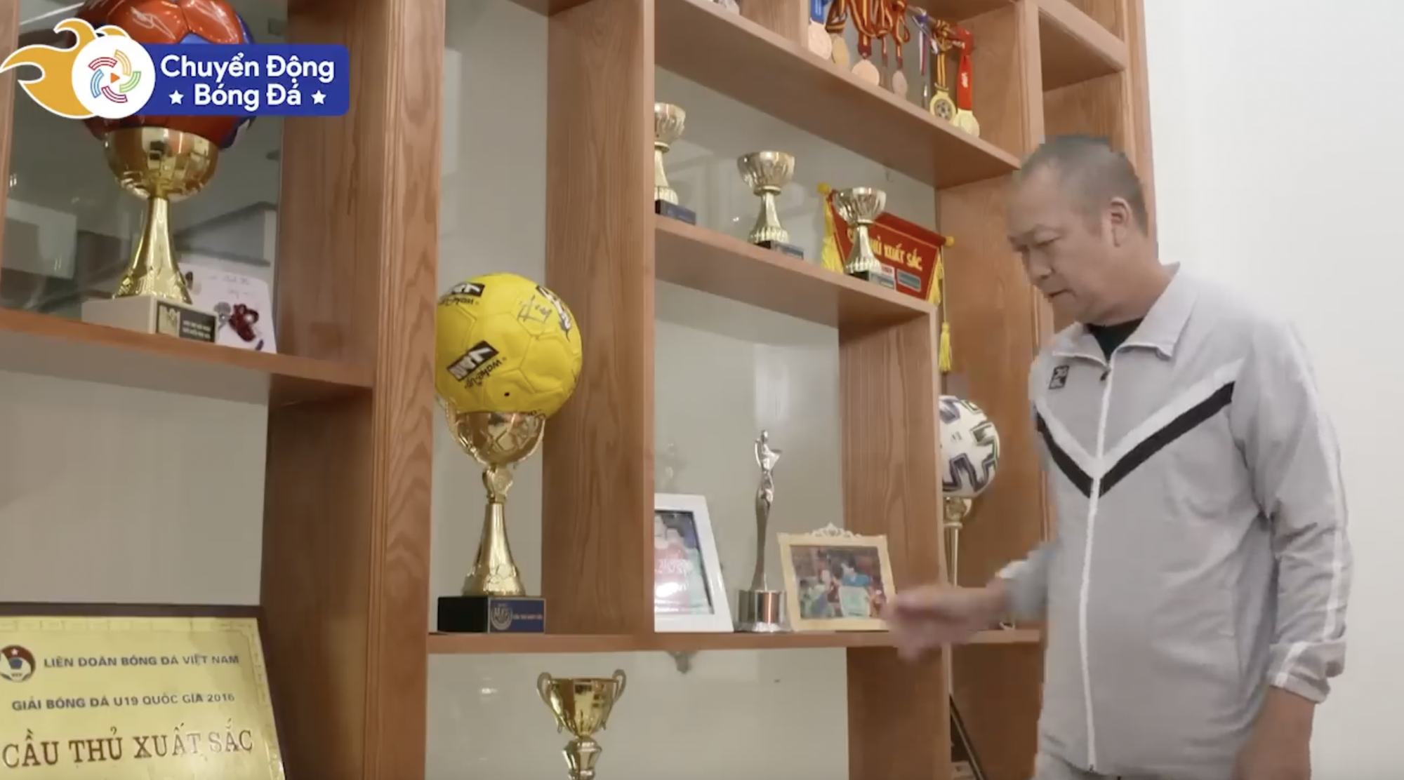 Căn nh&agrave; ở qu&ecirc; của Ho&agrave;ng Đức- Ảnh 4.