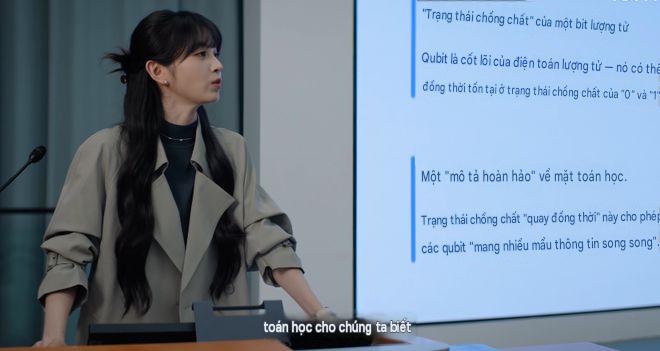 Đang viral c&ocirc; g&aacute;i thi&ecirc;n t&agrave;i c&oacute; IQ cao hơn Einstein, 22 tuổi l&agrave; gi&aacute;o sư: Xinh đẹp giỏi giang nhưng kh&ocirc;ng ai khen nổi- Ảnh 5.