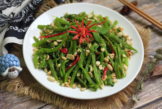 3 loại rau l&aacute; xanh 