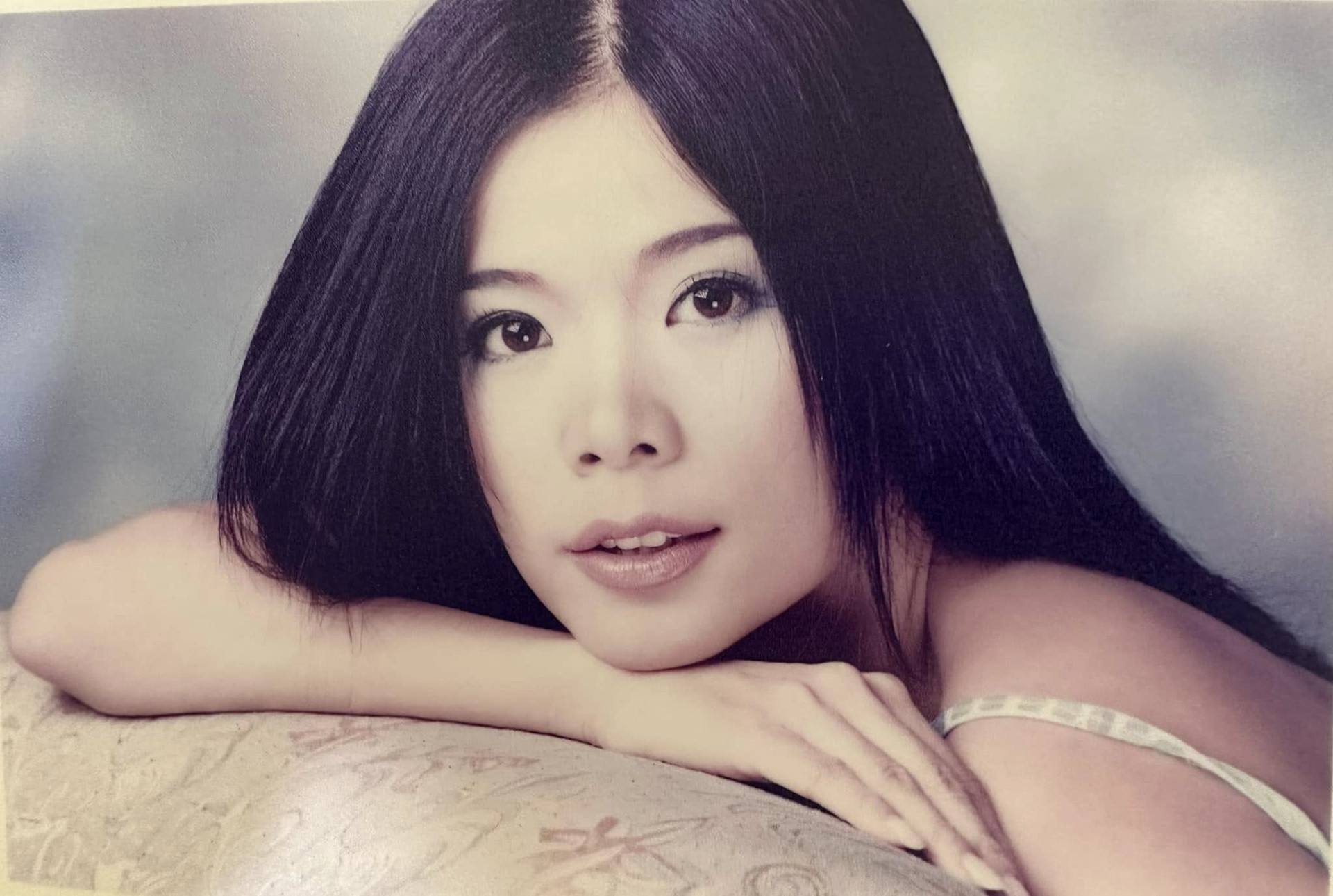 Việt Nam c&oacute; ph&oacute; chủ tịch tập đo&agrave;n nghỉ h&aacute;t 10 năm, ch&aacute;n showbiz lui về sống an nh&agrave;n ở biệt thự ngh&igrave;n m&eacute;t vu&ocirc;ng  - Ảnh 1.