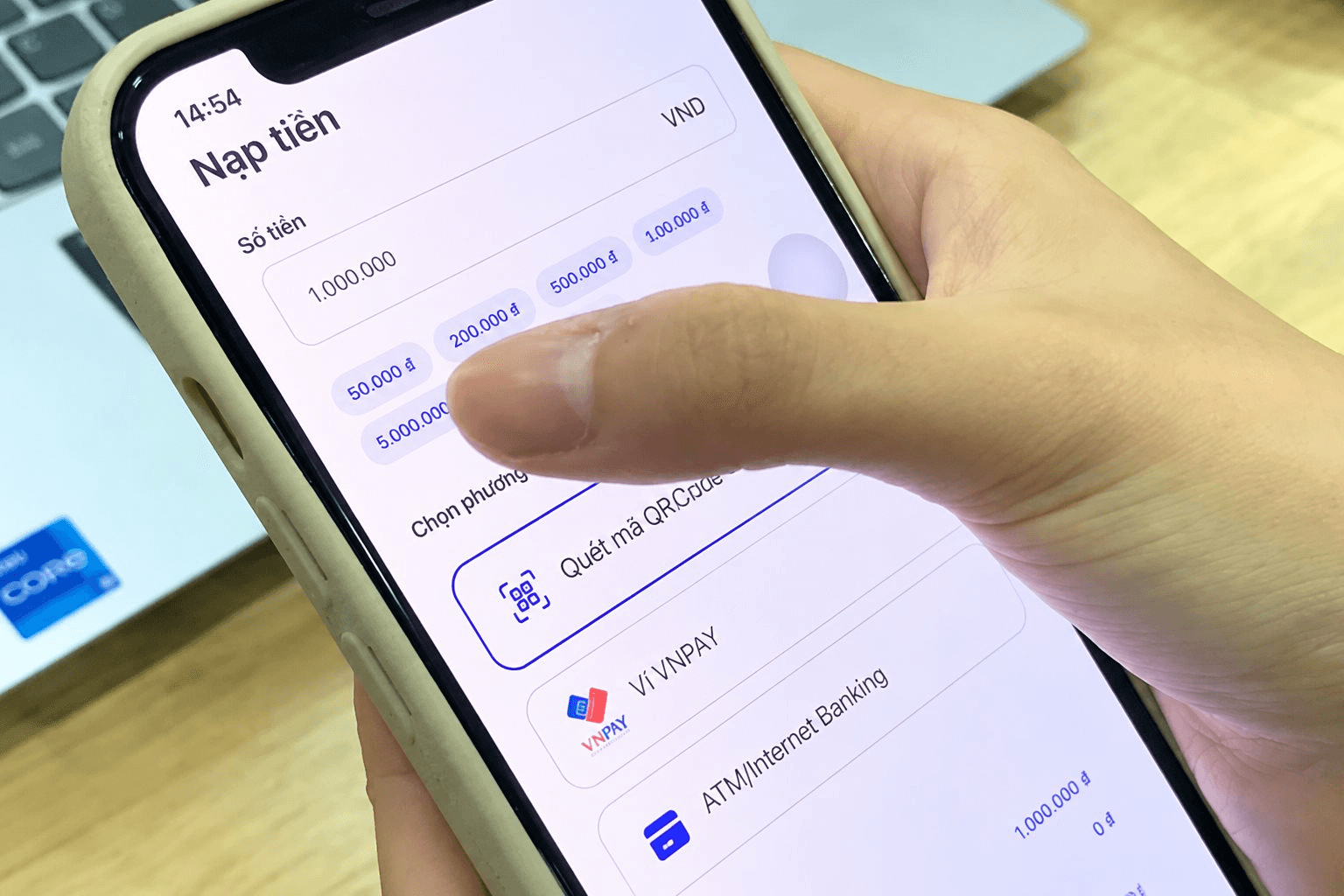 Phạt đến 250 triệu đồng nếu người d&ugrave;ng t&agrave;i khoản ng&acirc;n h&agrave;ng c&oacute; h&agrave;nh vi sau- Ảnh 1.