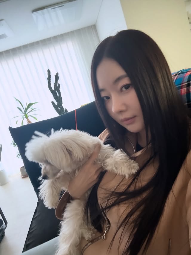 "Hoa hậu quốc dân” 48 tuổi mà trẻ như thiếu nữ, càng ngắm càng thêm mê mẩn!- Ảnh 8.