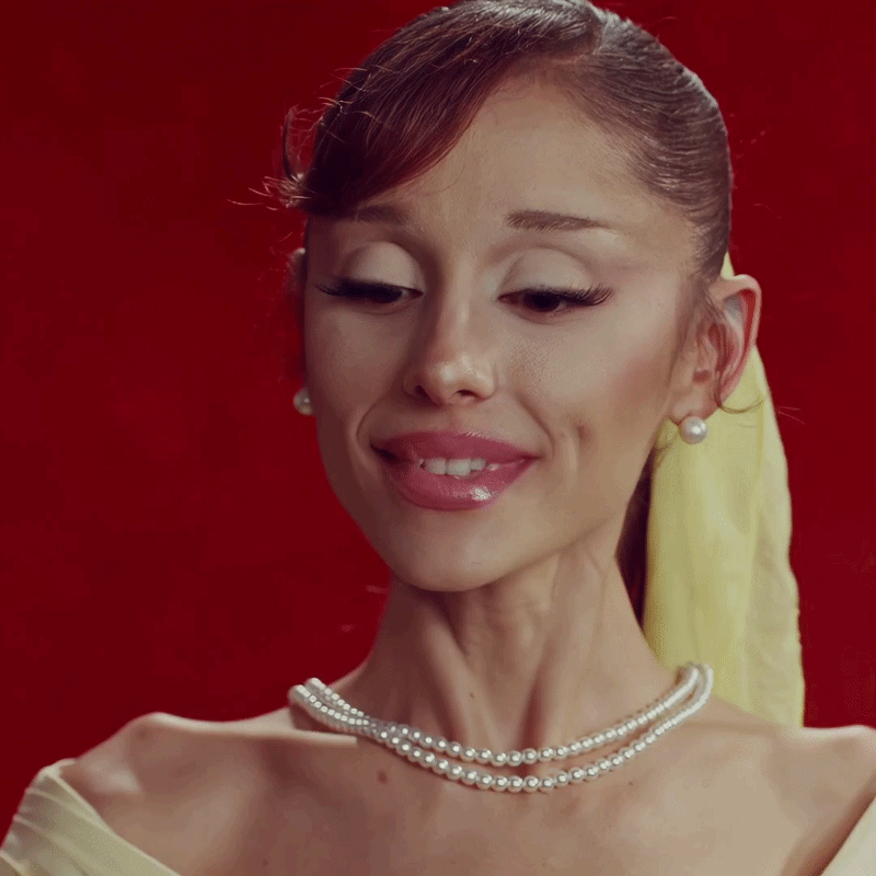 Sự kh&ocirc; h&eacute;o của Ariana Grande khiến tất cả mệt nho&agrave;i- Ảnh 7.