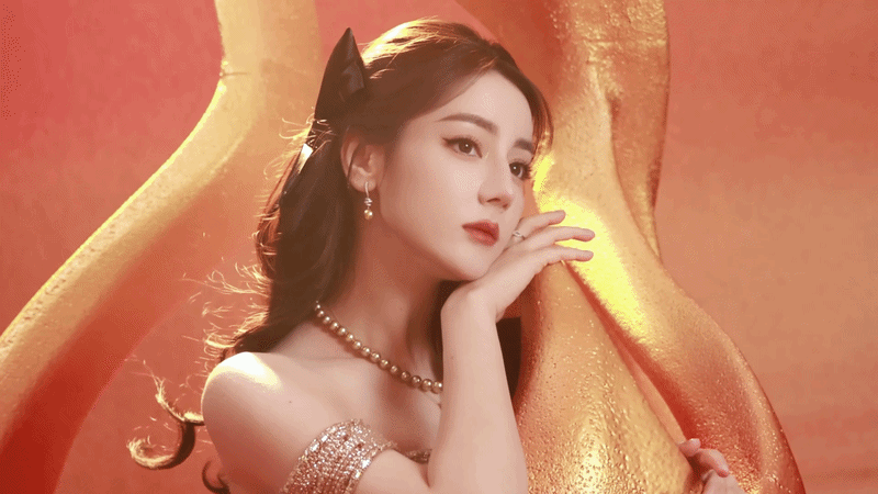 5 mỹ nh&acirc;n T&acirc;n Cương đẹp nhất Cbiz: Địch Lệ Nhiệt Ba dẫn đầu, người cuối được v&iacute; như bước ra từ b&iacute;ch họa- Ảnh 1.