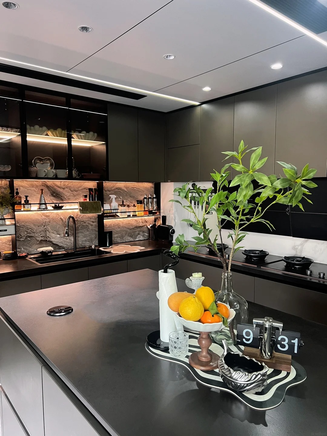 Chi hơn 1 tỷ decor bếp: Hội 30s muốn &ldquo;sống&rdquo; trong bếp chứ kh&ocirc;ng chỉ &ldquo;nấu ăn&rdquo; - Ảnh 9.