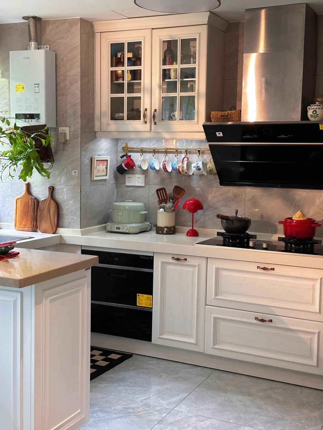 Chi hơn 1 tỷ decor bếp: Hội 30s muốn &ldquo;sống&rdquo; trong bếp chứ kh&ocirc;ng chỉ &ldquo;nấu ăn&rdquo; - Ảnh 15.