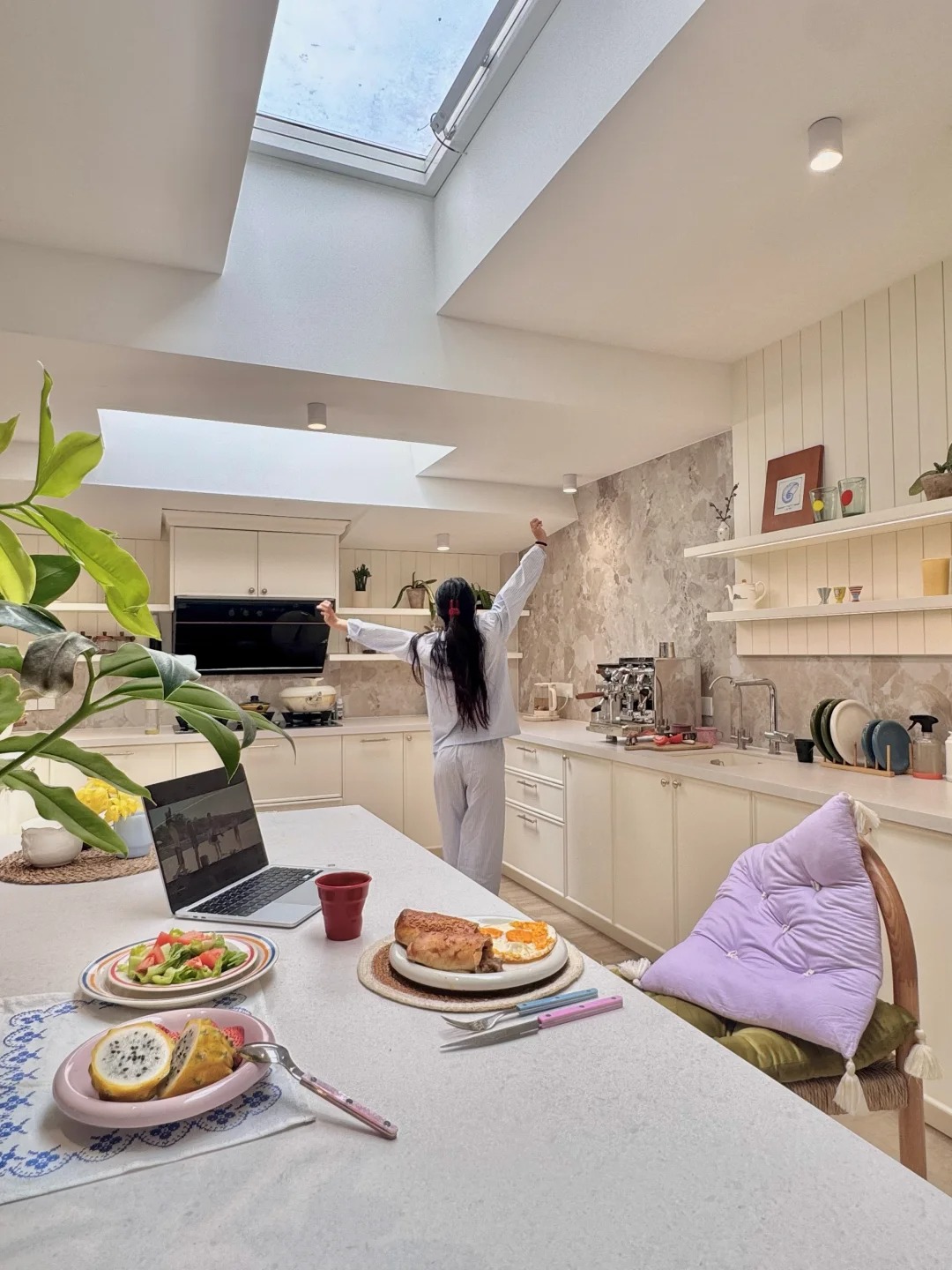 Chi hơn 1 tỷ decor bếp: Hội 30s muốn &ldquo;sống&rdquo; trong bếp chứ kh&ocirc;ng chỉ &ldquo;nấu ăn&rdquo; - Ảnh 5.