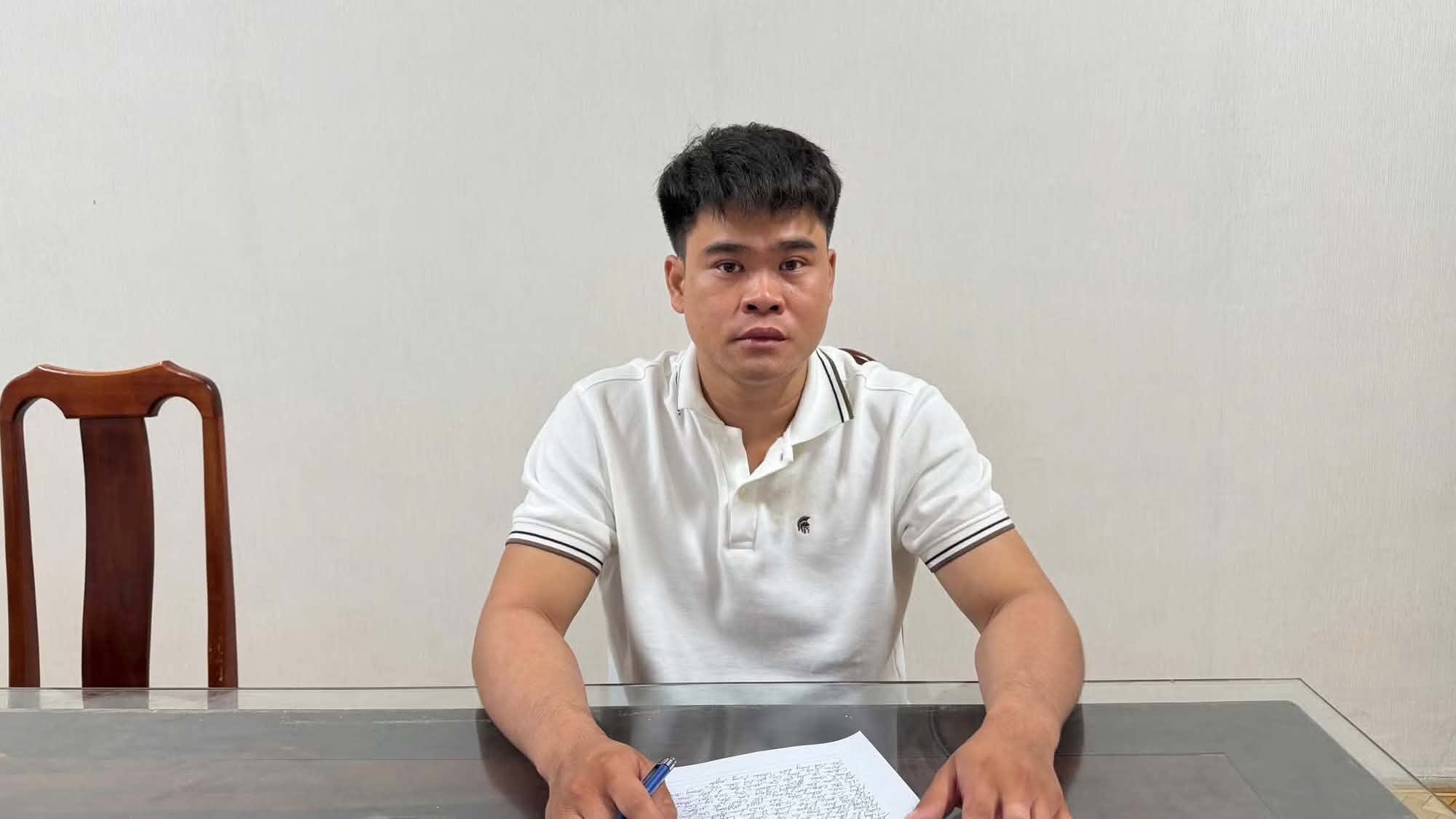 Danh tính gã đàn ông đánh đập con gái của nhân tình, bắt quỳ gối xuyên đêm- Ảnh 2.