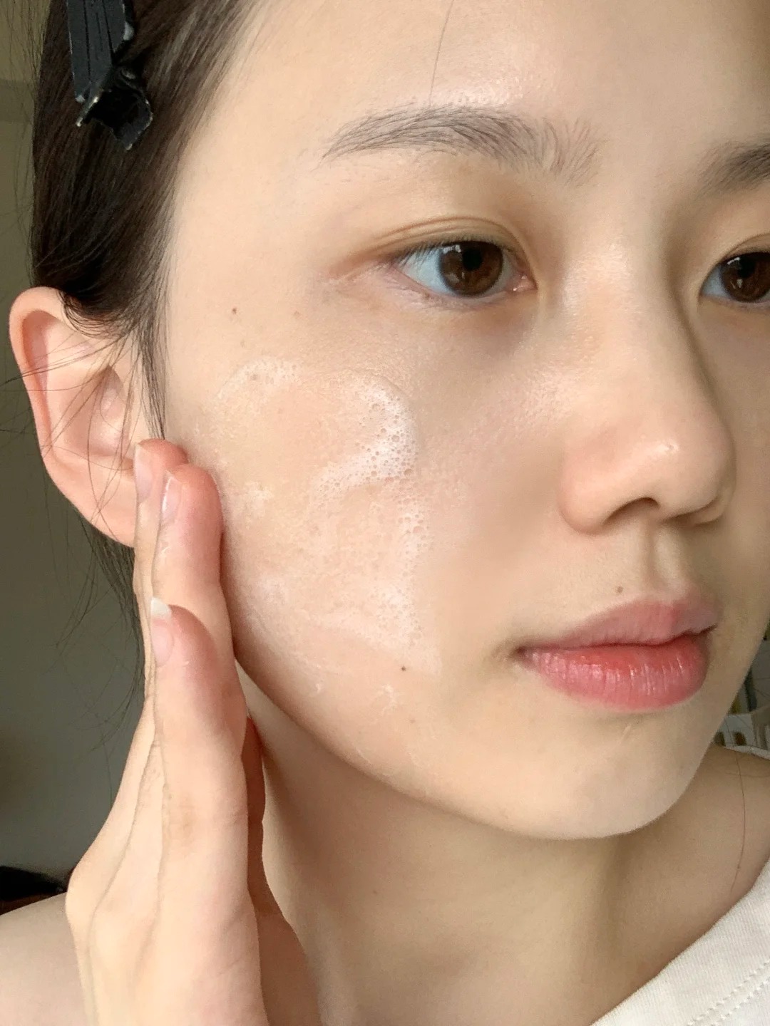 Chia sẻ những điều m&igrave;nh r&uacute;t ra sau một thời gian chăm s&oacute;c da: H&oacute;a ra l&agrave;n da đẹp bắt đầu từ bước rửa mặt- Ảnh 5.