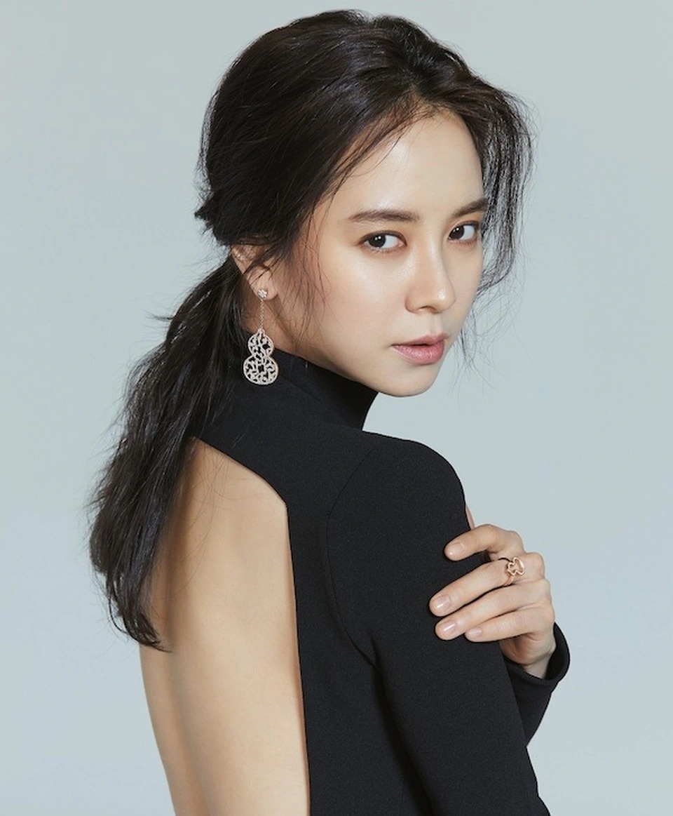 Song Ji Hyo đến Việt Nam gặp 2 trai đẹp Tinh H&agrave; Say Hi- Ảnh 4.