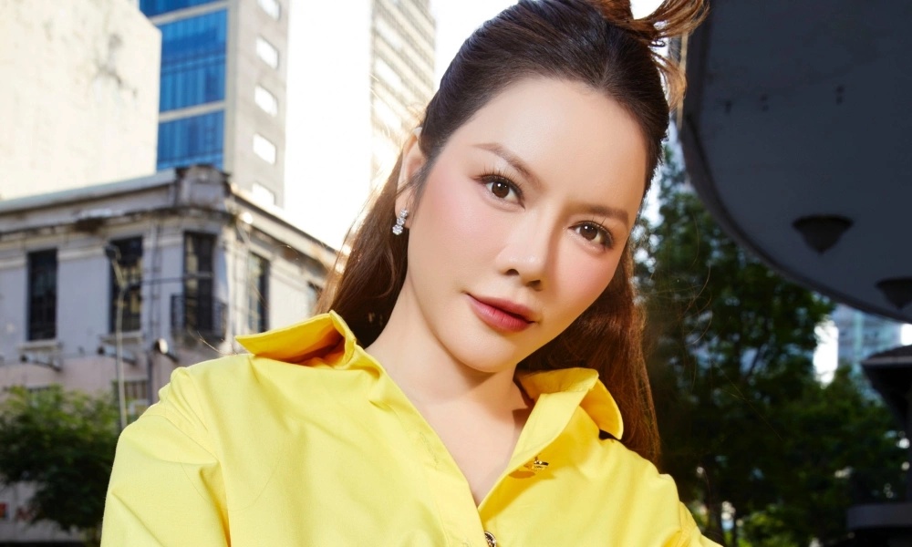 33 tỷ &ldquo;cứu lấy sĩ diện&rdquo; của L&yacute; Nh&atilde; Kỳ- Ảnh 6.