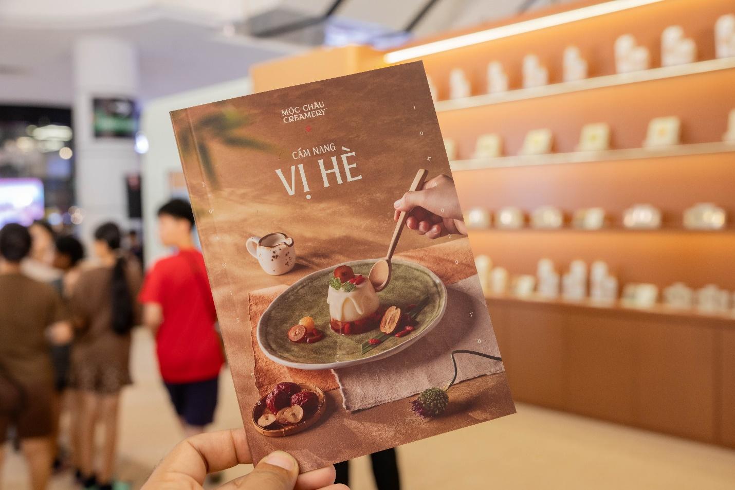 Di sản sữa gần 7 thập kỷ gặp gỡ giới trẻ TP.HCM tại Pop-up event Thưởng Vị Hè - Ảnh 1.