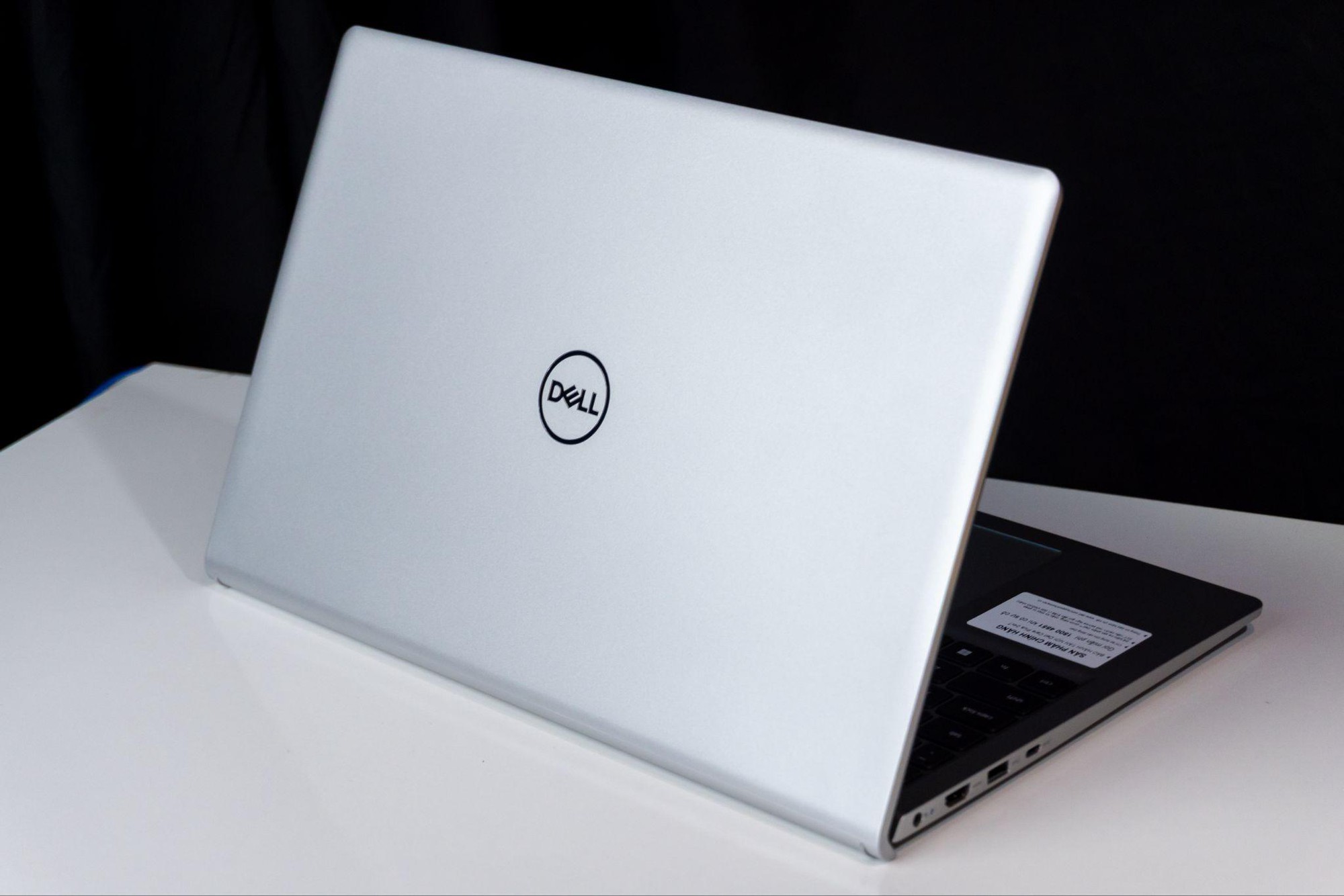 Tân sinh viên nên mua laptop nào? Thời điểm nào nên mua laptop? - Ảnh 3.