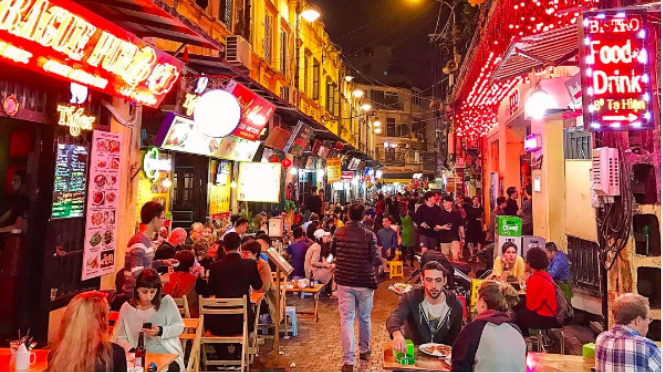 Một th&agrave;nh phố Việt Nam vượt Bangkok, bất ngờ lọt top 7 thế giới về ẩm thực đường phố - Ảnh 6.
