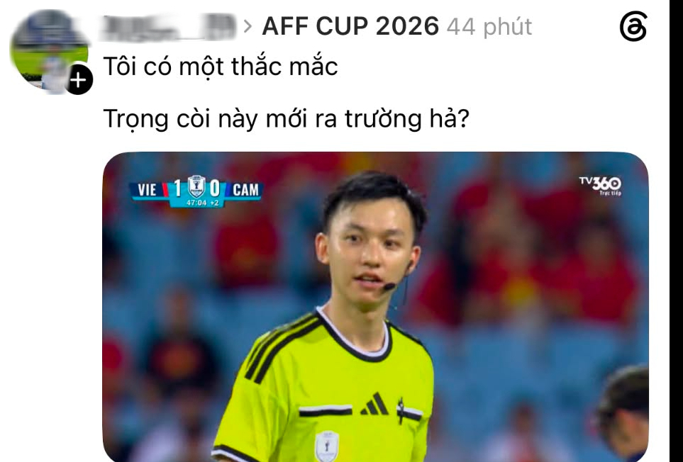 Sốc visual trọng tài trận Việt Nam 3-1 Campuchia: Trẻ như sinh viên, điển trai hút mắt khiến dân mạng thi nhau "truy tìm" danh tính - Ảnh 8.