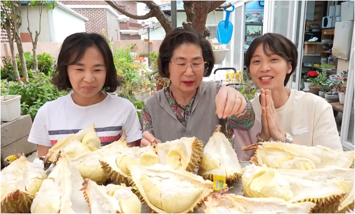 Kiều Ti&ecirc;n từng đưa cả gia đ&igrave;nh chồng th&agrave;nh hiện tượng mạng, gi&agrave;u cỡ n&agrave;o trước khi ly h&ocirc;n?- Ảnh 2.