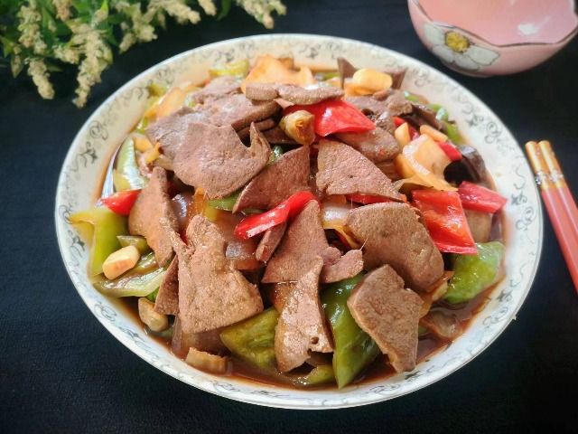 Gan lợn lại một lần nữa trở th&agrave;nh t&acirc;m điểm: C&aacute;c b&aacute;c sĩ ph&aacute;t hiện ăn gan lợn thường xuy&ecirc;n đem lại 4 lợi &iacute;ch- Ảnh 2.