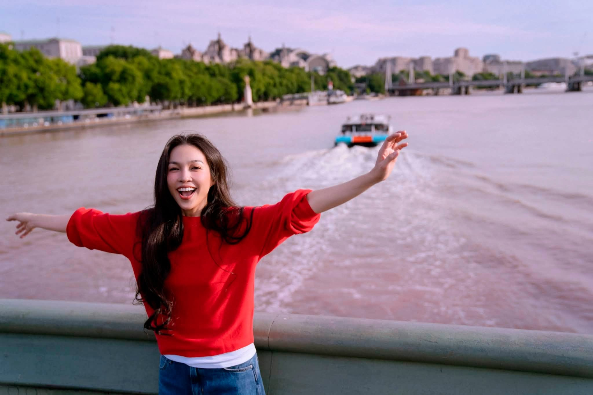 Đ&acirc;y l&agrave; mẹ đơn th&acirc;n đ&aacute;ng gờm của Vbiz, sắc v&oacute;c U46 kh&ocirc;ng ai so nổi- Ảnh 2.