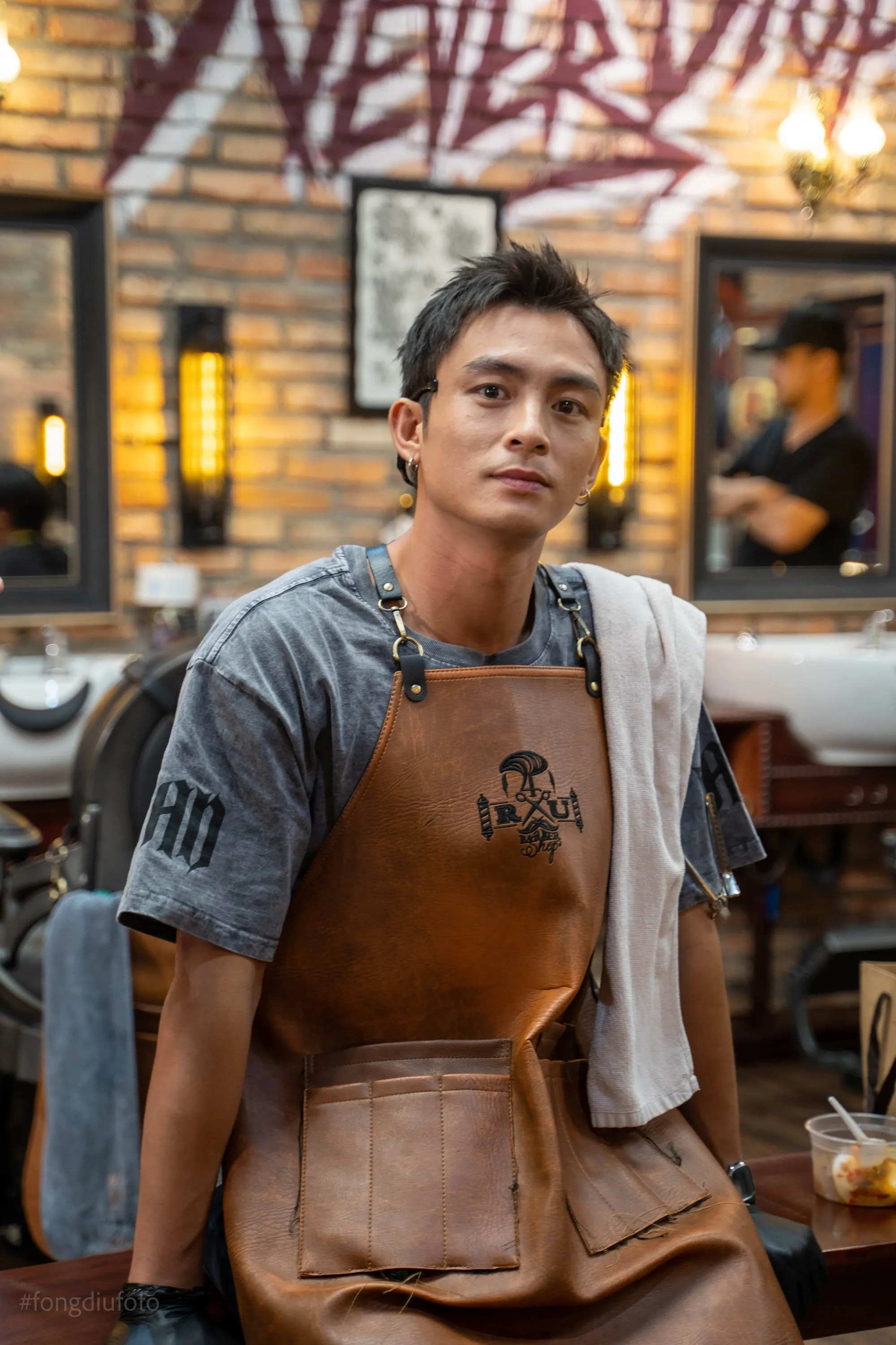 Mỹ nam Việt bị từ chối cho casting v&igrave; qu&aacute; đẹp, đ&oacute;ng phim kh&ocirc;ng được ph&eacute;p mở miệng- Ảnh 2.