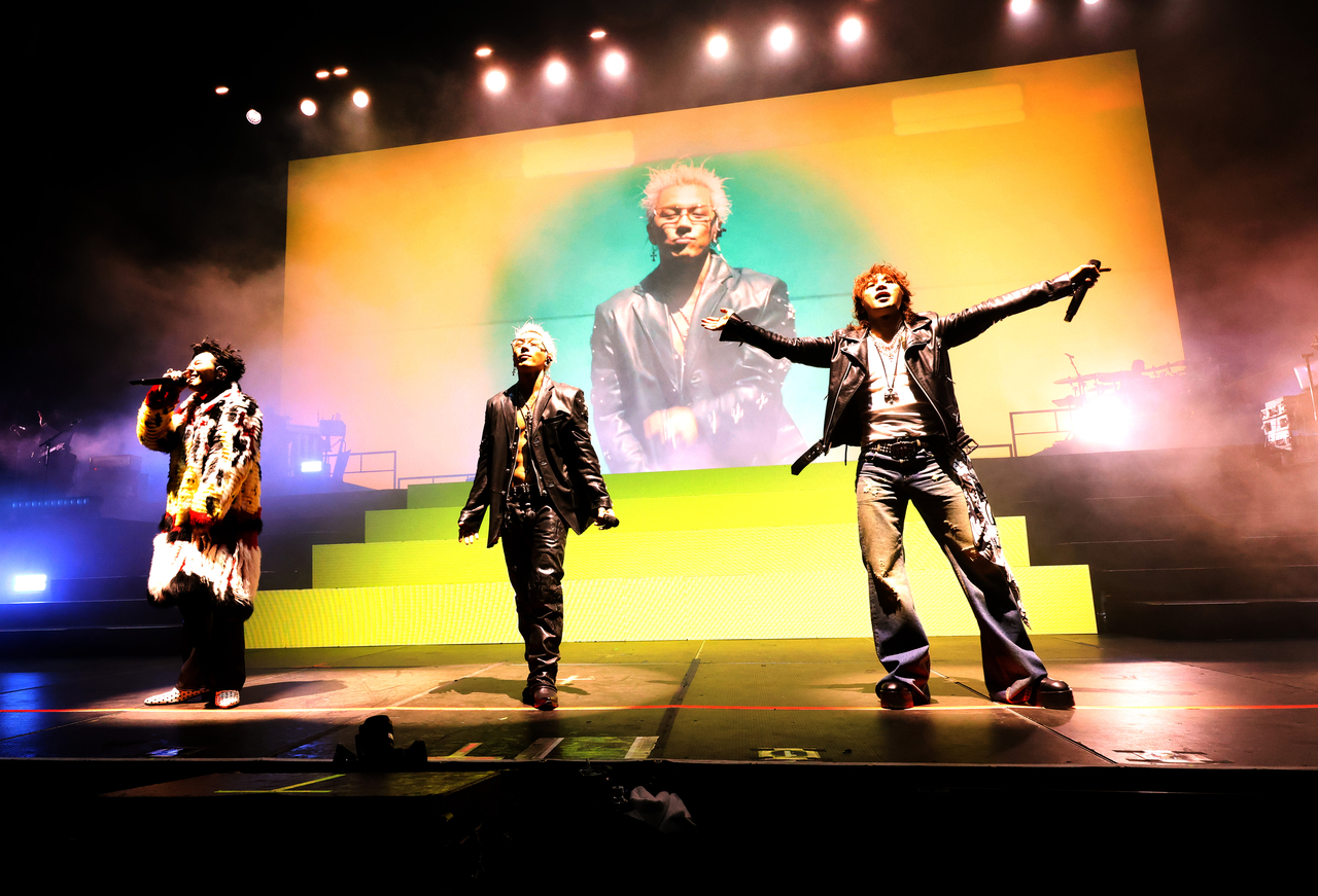 CORTIS bị ch&ecirc; nhảy nh&oacute;t hời hợt chỉ biết h&ograve; h&eacute;t tại trời T&acirc;y, &ldquo;tuổi g&igrave; so với BIGBANG&rdquo;- Ảnh 4.