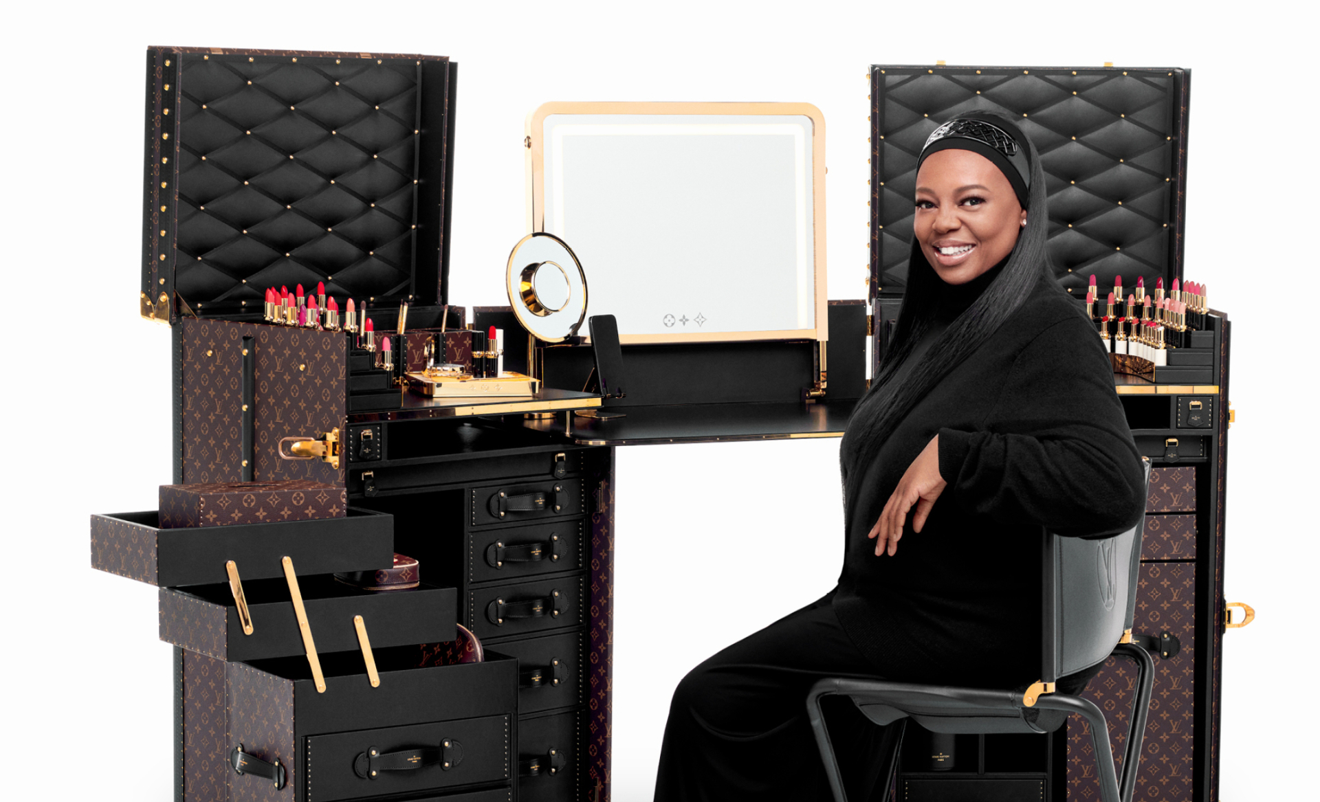 Mẹ đỡ đầu" của giới makeup lao đao đổ nợ, mất quyền kiểm so&aacute;t ch&iacute;nh thương hiệu của m&igrave;nh- Ảnh 24.
