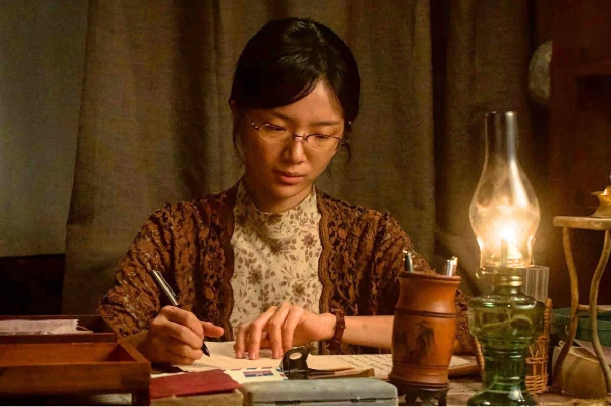 Lưu Diệc Phi, Triệu Lộ Tư kh&ocirc;ng c&oacute; phim để đ&oacute;ng- Ảnh 2.