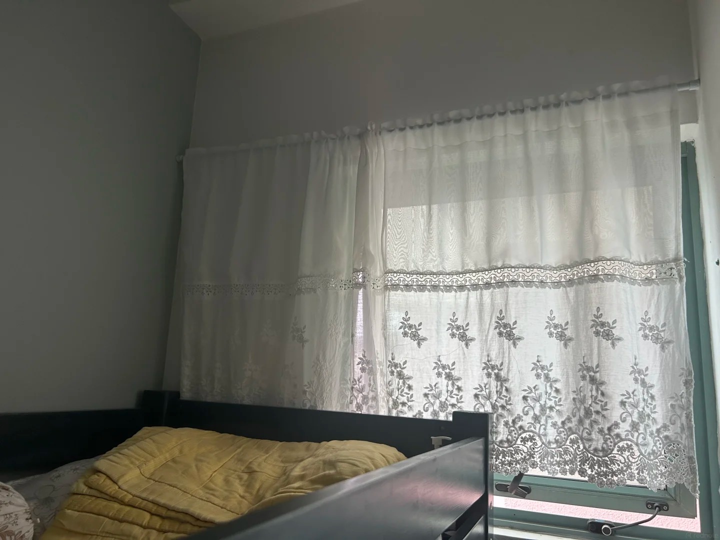 Căn ph&ograve;ng của nữ gi&uacute;p việc SN 1992, lương 58 triệu/ th&aacute;ng- Ảnh 5.