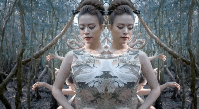 Ca kh&uacute;c mở ra kỷ nguy&ecirc;n mới của nhạc Việt: Biến ca sĩ th&agrave;nh &ldquo;s&aacute;ch mẫu&rdquo;, 10 năm nghe lại vẫn nổi da g&agrave;- Ảnh 2.