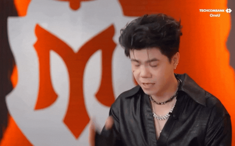 "Nh&igrave;n Đinh Mạnh Ninh kh&oacute;c, ch&uacute;ng t&ocirc;i đau l&ograve;ng lắm đấy"- Ảnh 3.