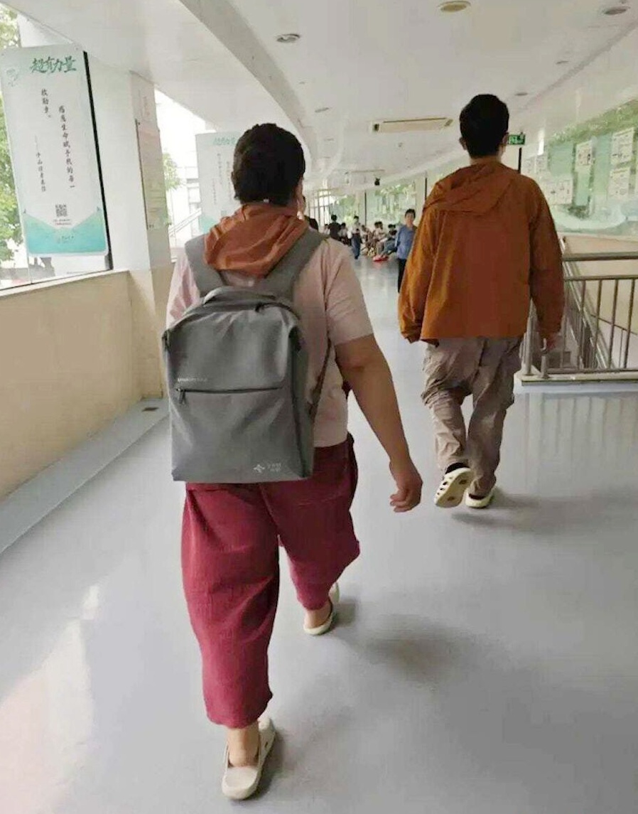 Nghi&ecirc;n cứu sinh 23 tuổi mắc ung thư dạ d&agrave;y giai đoạn cuối: Giấc mơ l&agrave;m giảng vi&ecirc;n tan vỡ v&igrave; th&oacute;i quen ăn uống c&oacute; hại - Ảnh 2.