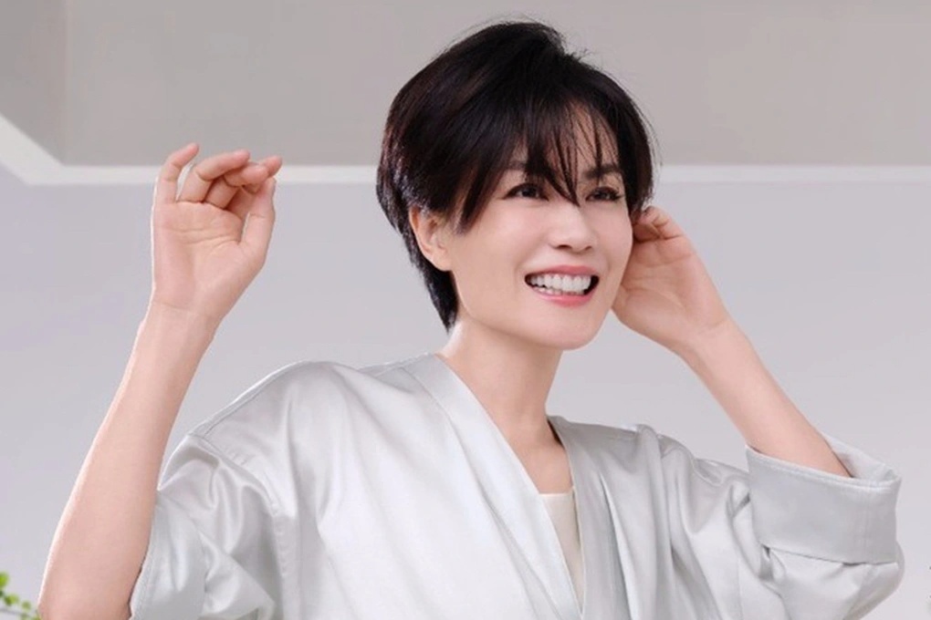 Mỹ nh&acirc;n đẹp đến mức "được nắm tay l&agrave; c&oacute; cả thi&ecirc;n hạ": Ki&ecirc;u kỳ như tuyết trắng, cả đời lu&ocirc;n c&oacute; người t&igrave;nh si- Ảnh 2.