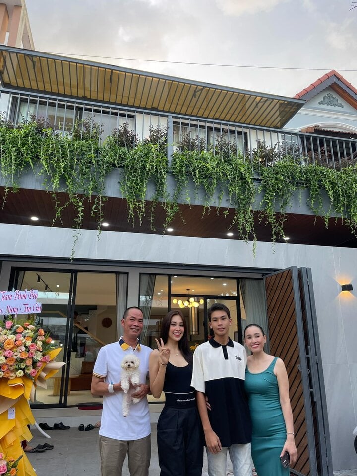 Căn nh&agrave; ở qu&ecirc; của Hoa hậu Tiểu Vy- Ảnh 5.