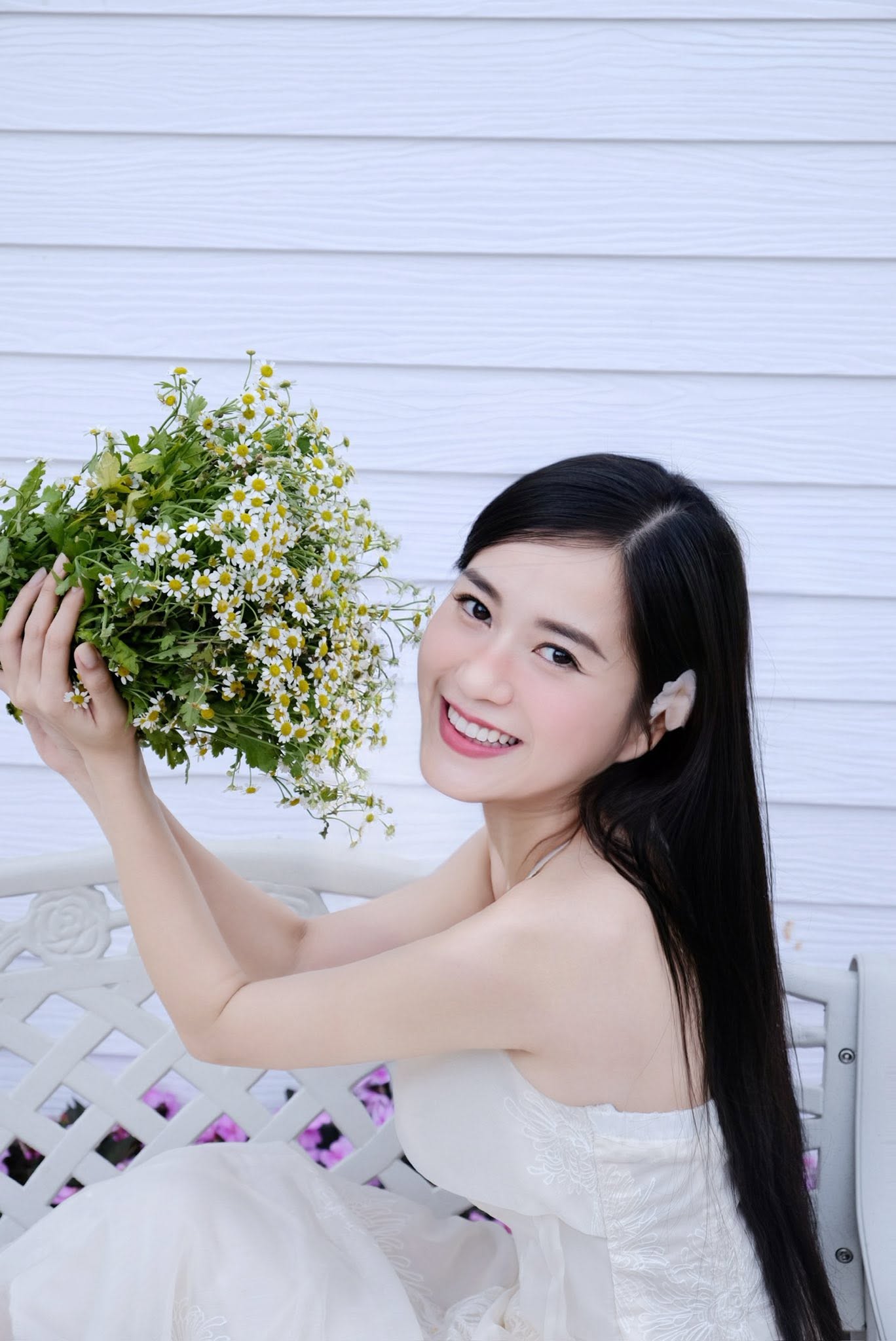 Mẹ 2 con Vbiz vừa được đề cử đẹp nhất thế giới: Visual thăng hạng nhờ Trường Giang ch&ecirc; mập, U40 trẻ như g&aacute;i 18- Ảnh 10.
