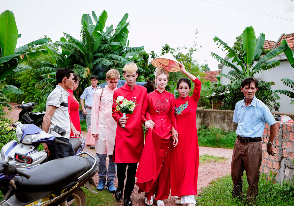 C&ocirc; g&aacute;i Nga xinh đẹp vượt 7.000km lấy chồng Việt Nam, nh&agrave; trai phải cắt bớt 500 kh&aacute;ch mời v&igrave; một l&yacute; do- Ảnh 3.