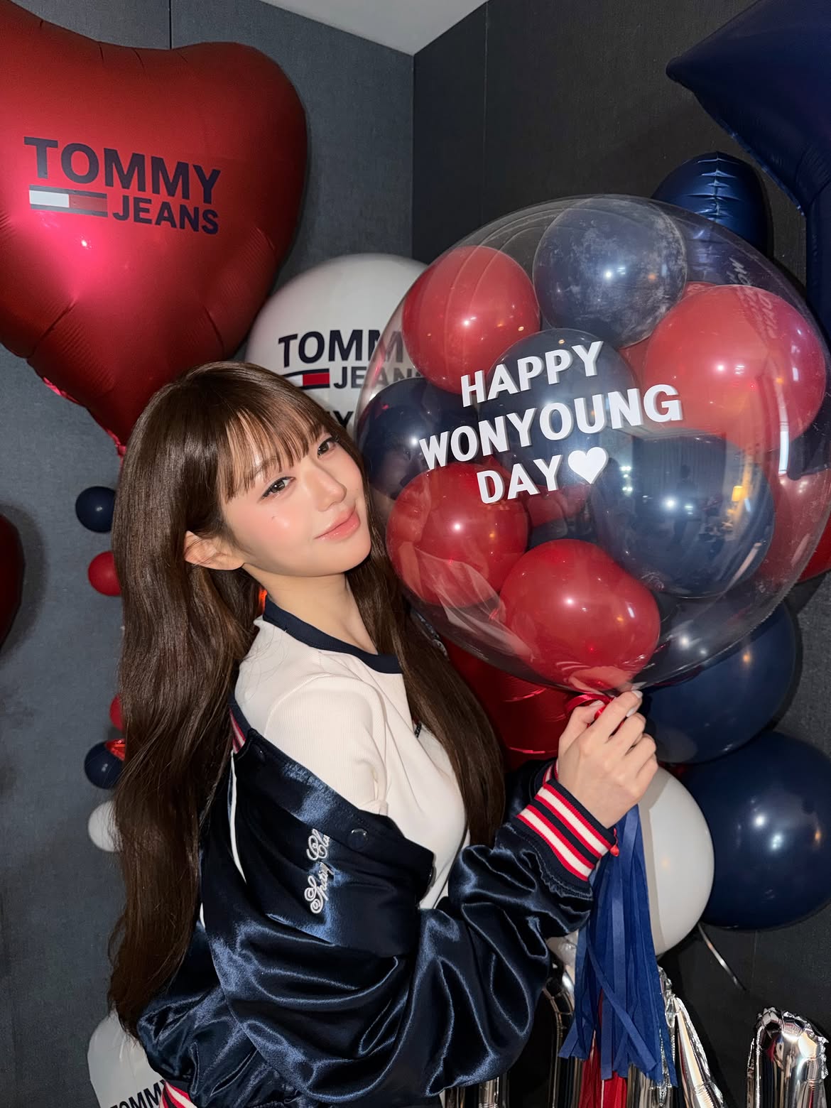 Jang Won Young mừng sinh nhật 22 tuổi qu&aacute; ho&agrave;nh tr&aacute;ng: Bảo sao l&agrave; "c&ocirc;ng ch&uacute;a Kpop"!- Ảnh 7.