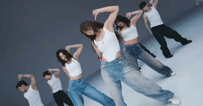 3 mỹ nh&acirc;n tung chi&ecirc;u l&agrave;m n&aacute;o loạn showbiz, &ldquo;tr&ograve; đ&ugrave;a&rdquo; đẳng cấp 20 năm chuẩn "gừng c&agrave;ng gi&agrave; c&agrave;ng cay"!- Ảnh 4.