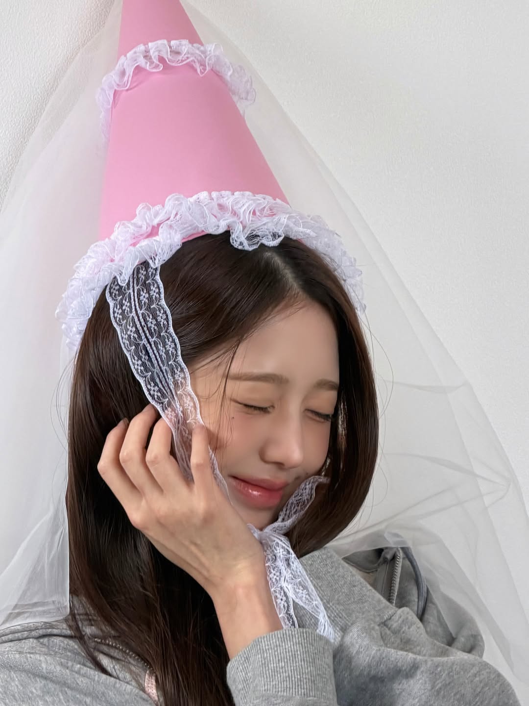 Jang Won Young mừng sinh nhật 22 tuổi qu&aacute; ho&agrave;nh tr&aacute;ng: Bảo sao l&agrave; "c&ocirc;ng ch&uacute;a Kpop"!- Ảnh 5.