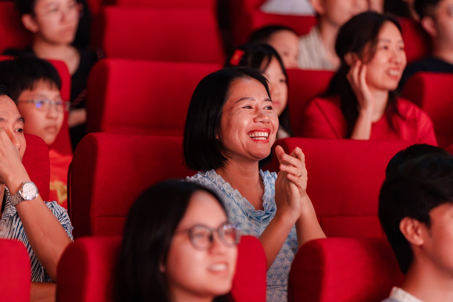 Tết Độc lập đong đầy cảm xúc cùng đại sử thi sân khấu “Đất Nước Thiên Hùng Ca” - Ảnh 16.