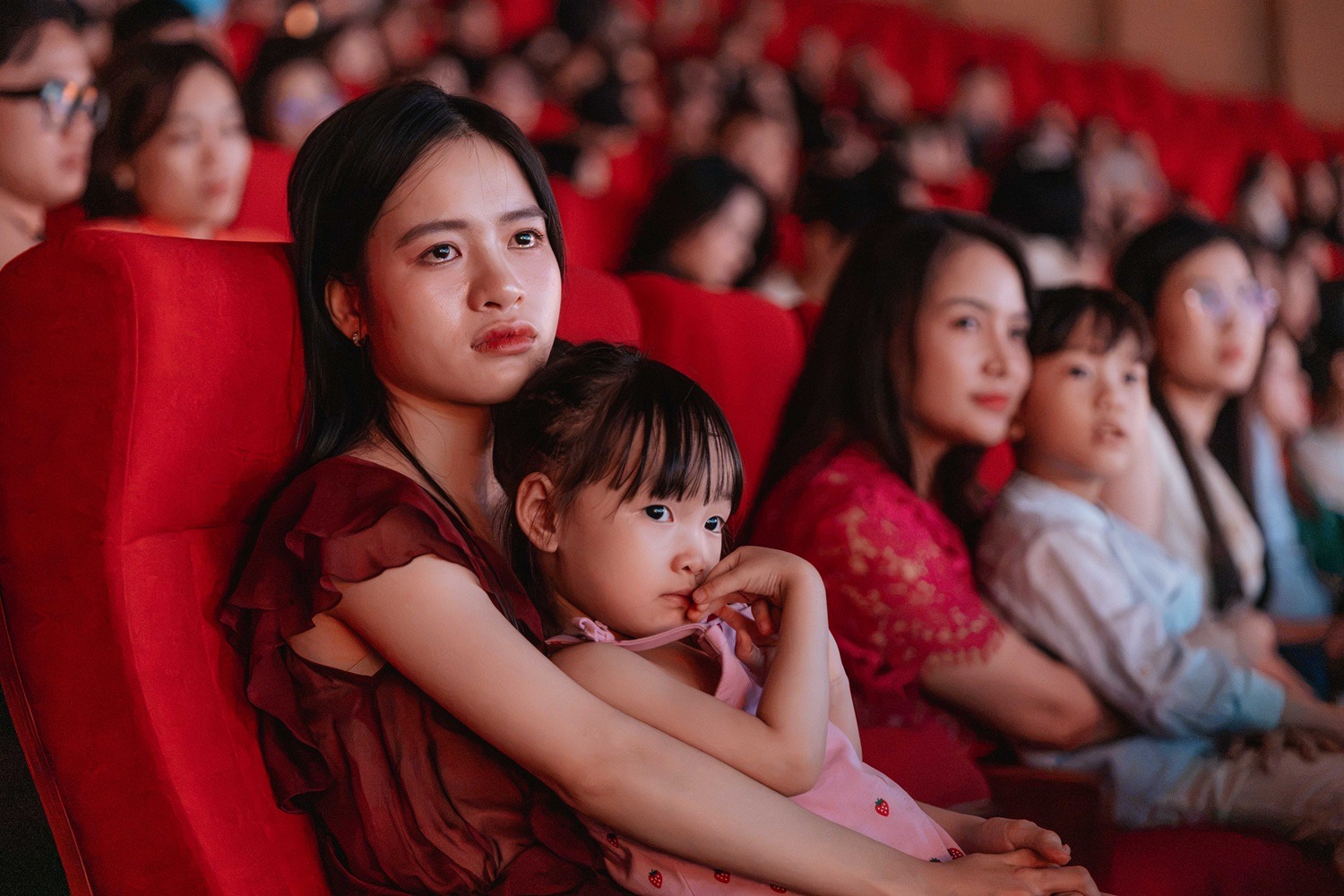 Tết Độc lập đong đầy cảm xúc cùng đại sử thi sân khấu “Đất Nước Thiên Hùng Ca” - Ảnh 14.