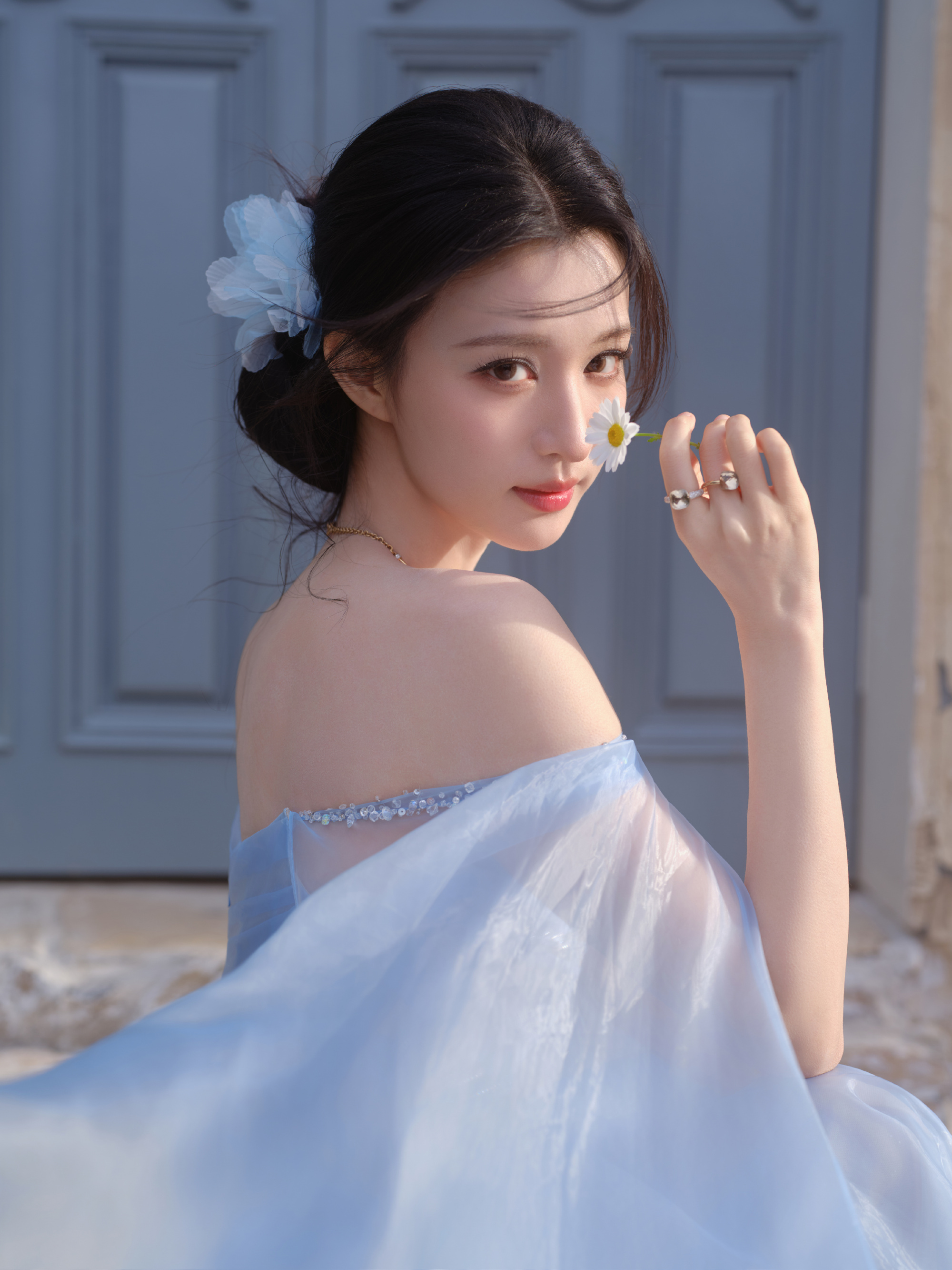 "Mỹ nhân có nụ cười giả tạo nhất showbiz" bị bóc trần nhan sắc thật, cả MXH đứng hình- Ảnh 3.