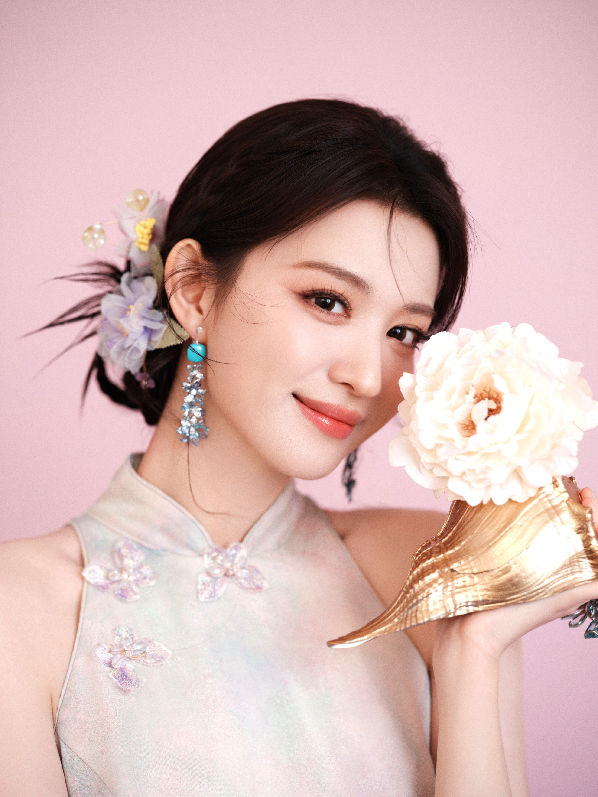 "Mỹ nhân có nụ cười giả tạo nhất showbiz" bị bóc trần nhan sắc thật, cả MXH đứng hình- Ảnh 10.