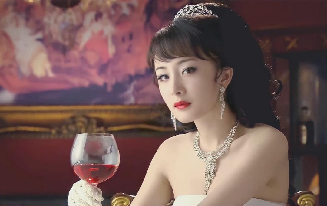Mỹ nh&acirc;n duy nhất biến cả một năm mang t&ecirc;n ch&iacute;nh m&igrave;nh: Visual dẫn đầu thời đại, 15 năm vẫn ở đỉnh showbiz- Ảnh 10.