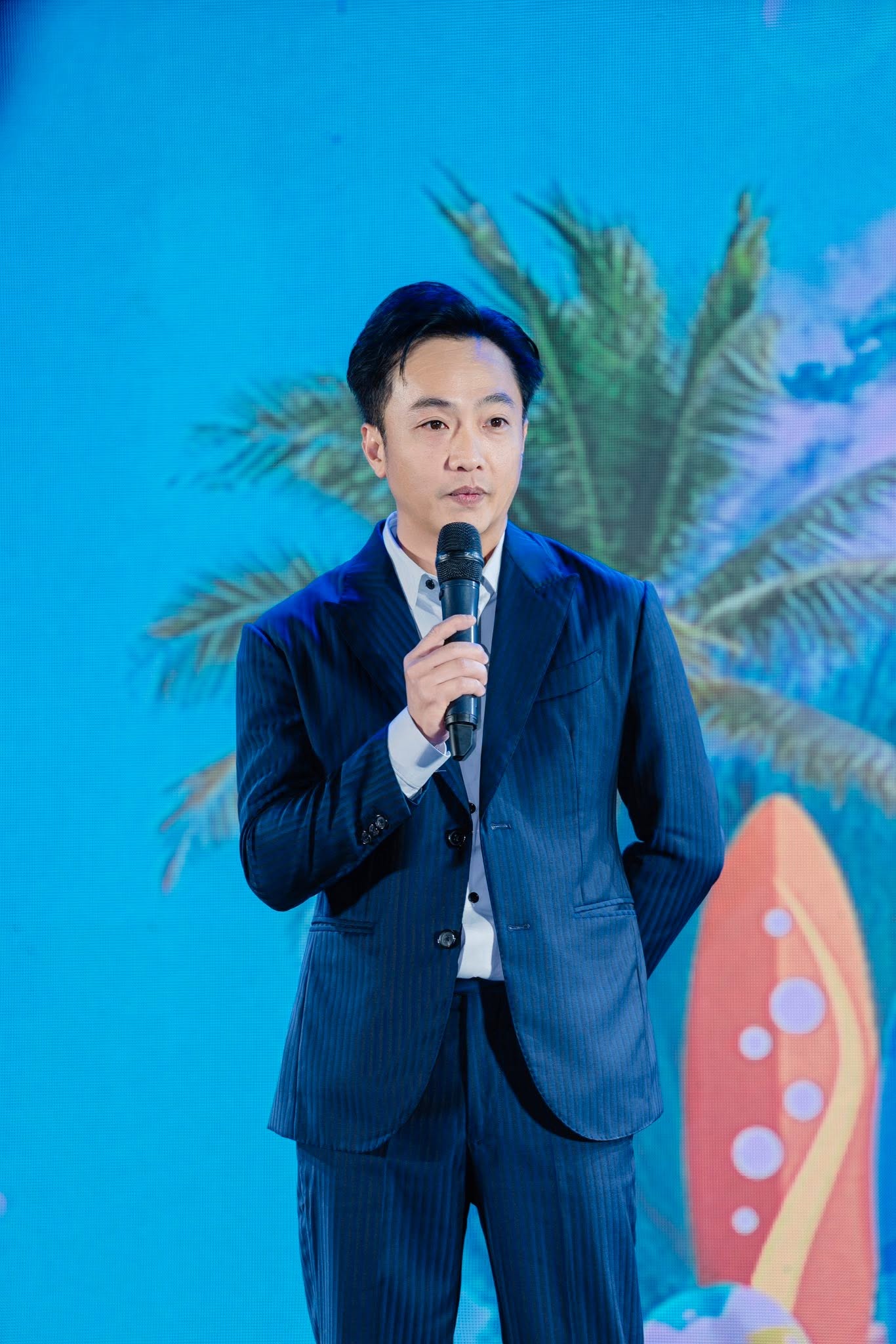 Cường Đ&ocirc; La bất ngờ đi b&aacute;n phở &ldquo;thu bạc lẻ&rdquo;, Minh Nhựa n&oacute;i 1 c&acirc;u khiến đại gia SN 1982 &ldquo;cứng người&rdquo;- Ảnh 6.