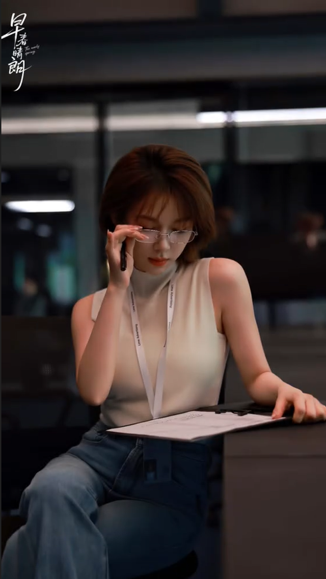 Phản diện Đầu Xu&acirc;n Tươi S&aacute;ng: Gương mặt đẹp như đồ họa, diện đồ c&ocirc;ng sở cuốn kh&ocirc;ng rời mắt- Ảnh 6.