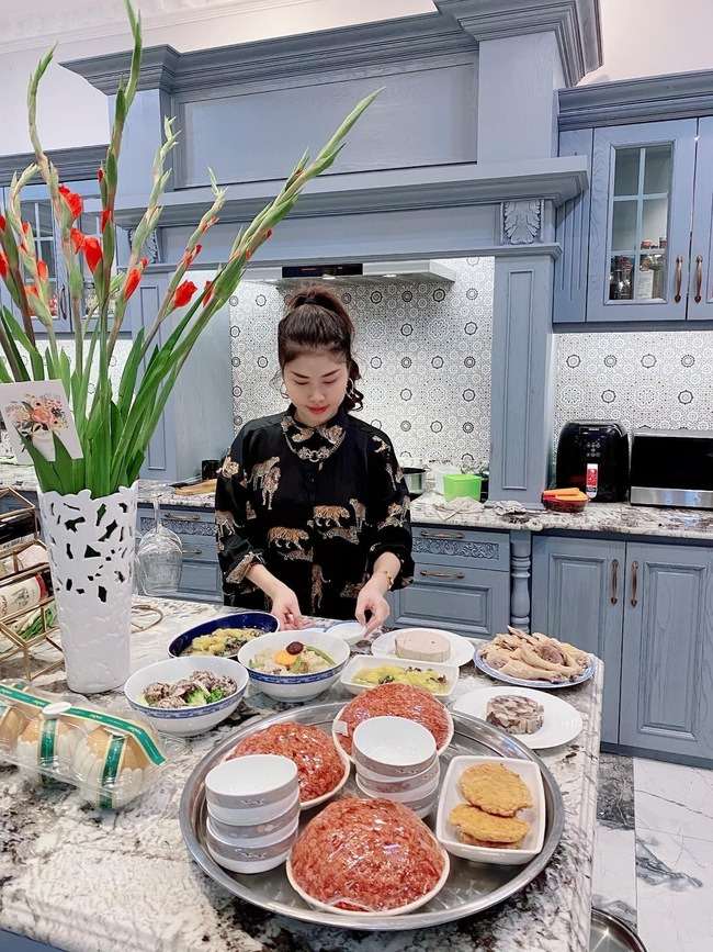 Căn nhà 50 tỷ của ca sĩ Đăng Khôi- Ảnh 9.