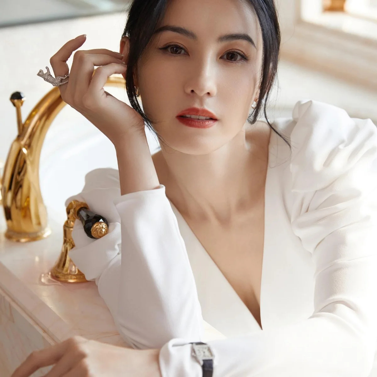 Qu&aacute; tiếc cho Trương B&aacute; Chi- Ảnh 8.