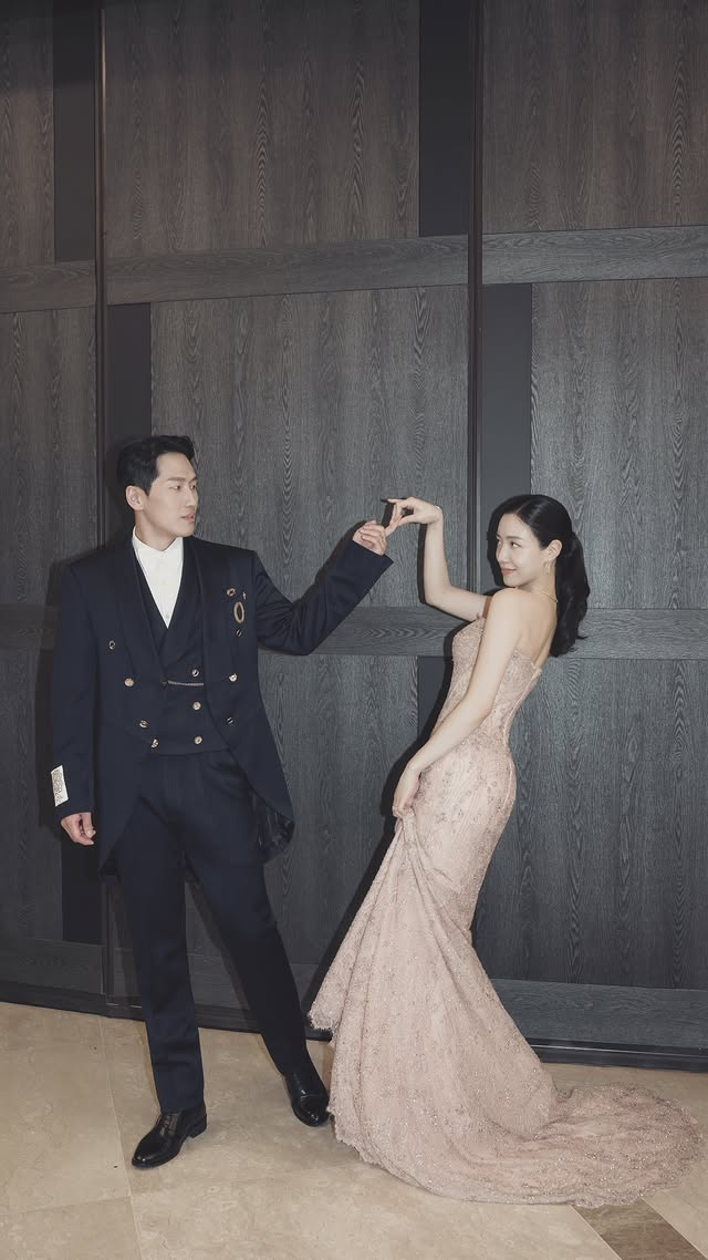 Hòa bình đến với T-ara rồi sao: Hwayoung cưới, Eunjung và Hyomin nô nức tung hoa?- Ảnh 13.