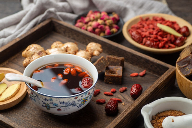 Bộ Y tế đề xuất mở rộng danh mục, th&ecirc;m 129 thuốc y học cổ truyền được BHYT chi trả- Ảnh 1.